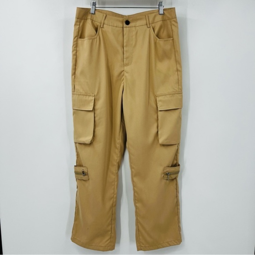 MANFINITY Men's Tan Multi Pocket Cargo Pants Size‎ Medium